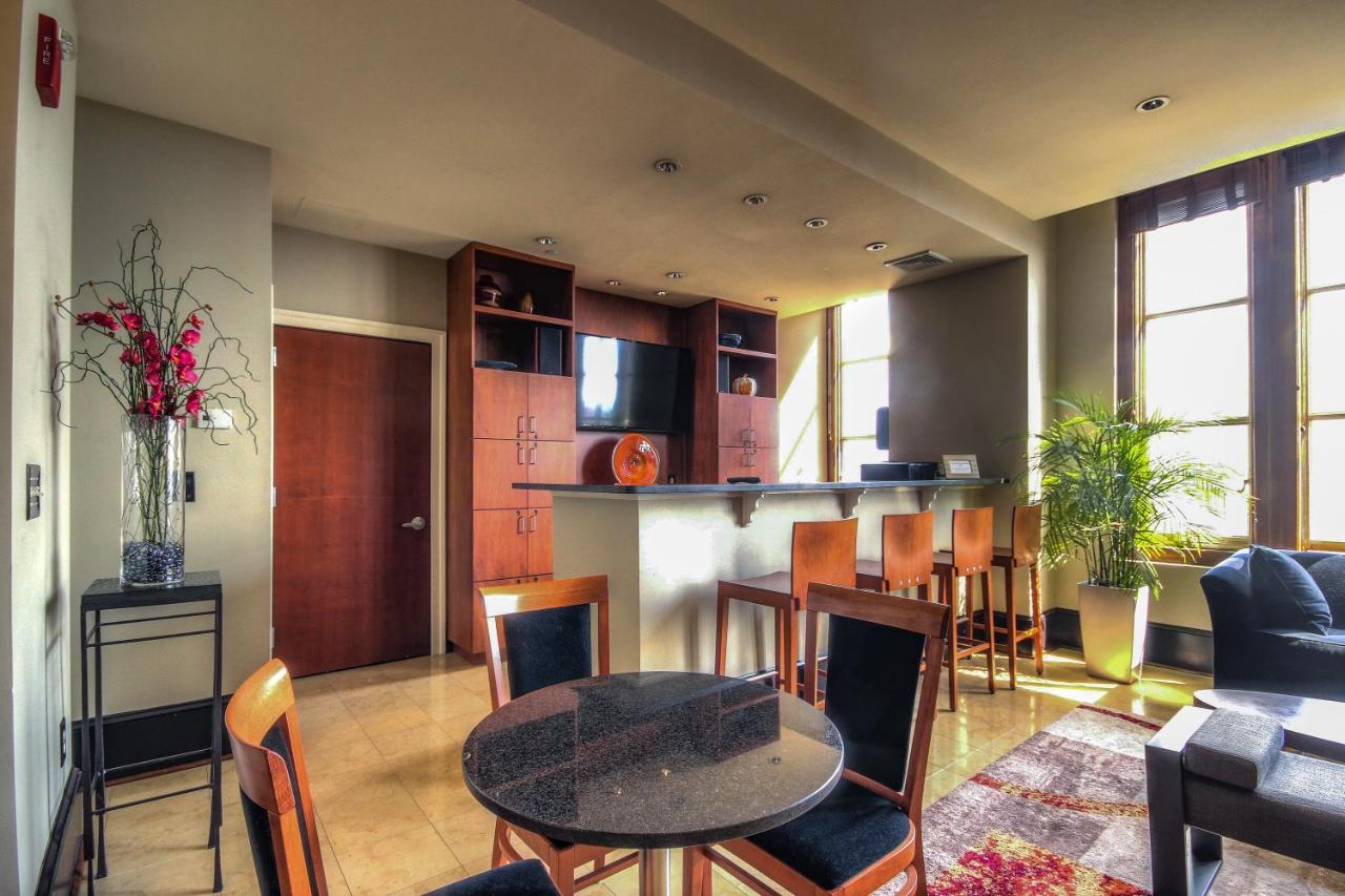 Chase Penthouse At 39 West Baltimore Inner Harbor Convention Center Free Indoor Parking One And Two Bedrooms Zewnętrze zdjęcie