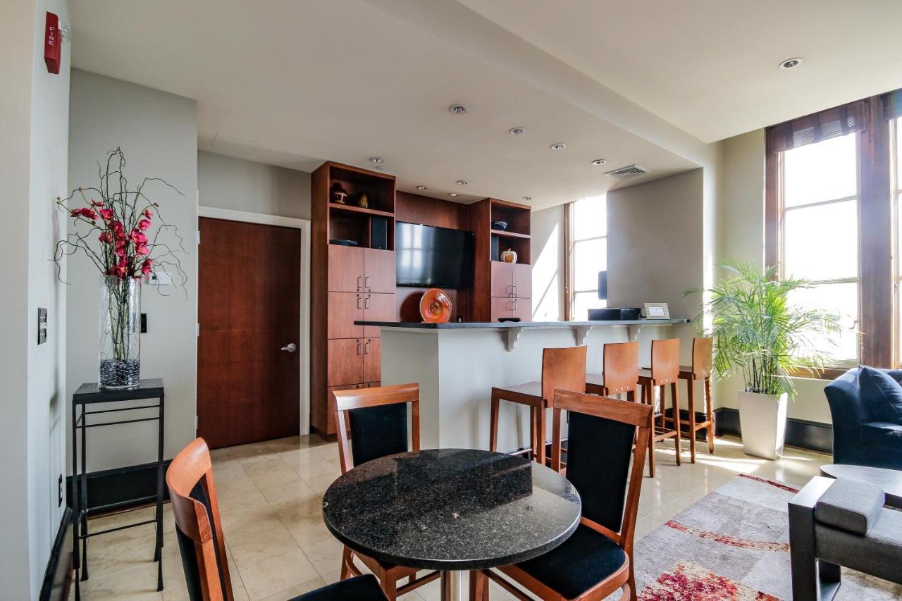 Chase Penthouse At 39 West Baltimore Inner Harbor Convention Center Free Indoor Parking One And Two Bedrooms Zewnętrze zdjęcie