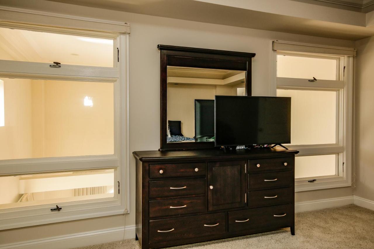 Chase Penthouse At 39 West Baltimore Inner Harbor Convention Center Free Indoor Parking One And Two Bedrooms Zewnętrze zdjęcie