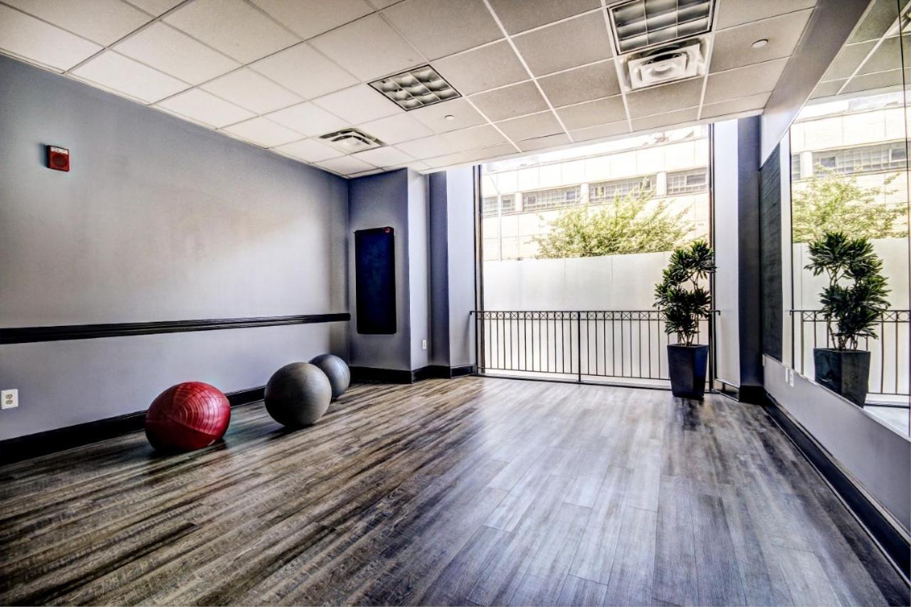 Chase Penthouse At 39 West Baltimore Inner Harbor Convention Center Free Indoor Parking One And Two Bedrooms Zewnętrze zdjęcie