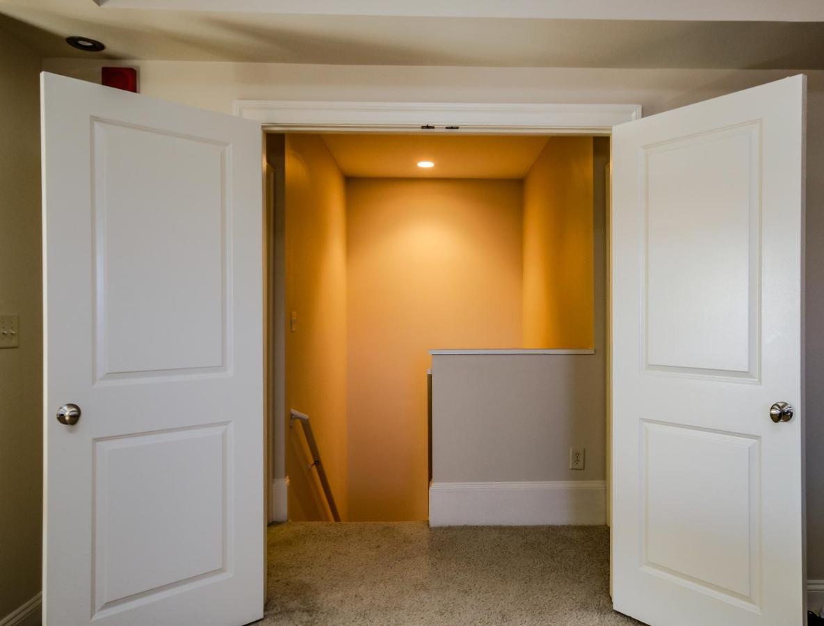Chase Penthouse At 39 West Baltimore Inner Harbor Convention Center Free Indoor Parking One And Two Bedrooms Zewnętrze zdjęcie