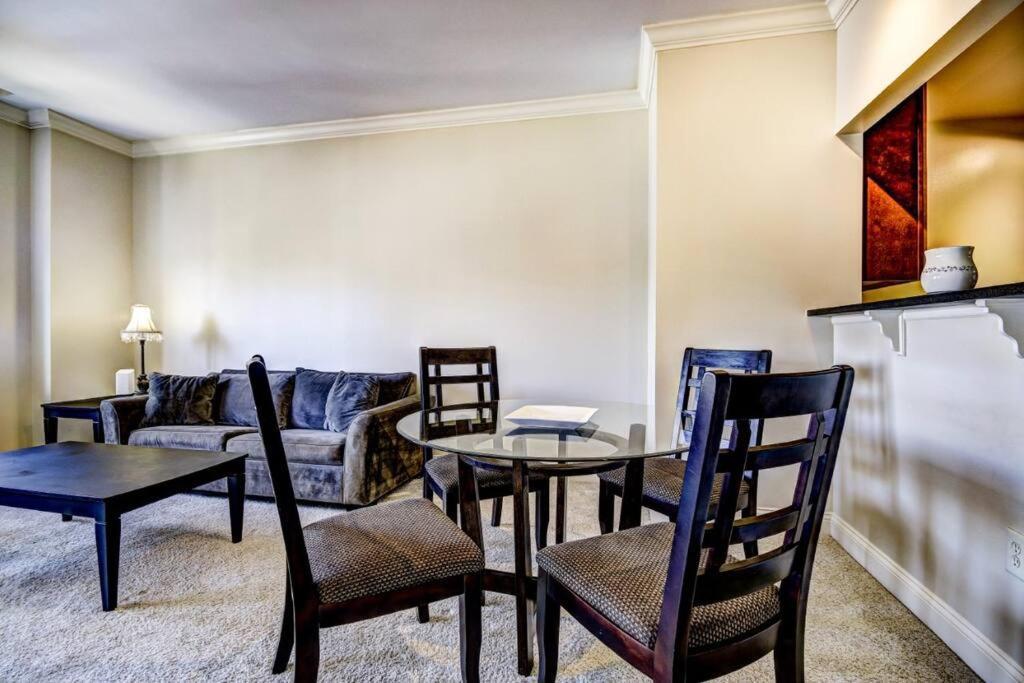 Chase Penthouse At 39 West Baltimore Inner Harbor Convention Center Free Indoor Parking One And Two Bedrooms Zewnętrze zdjęcie